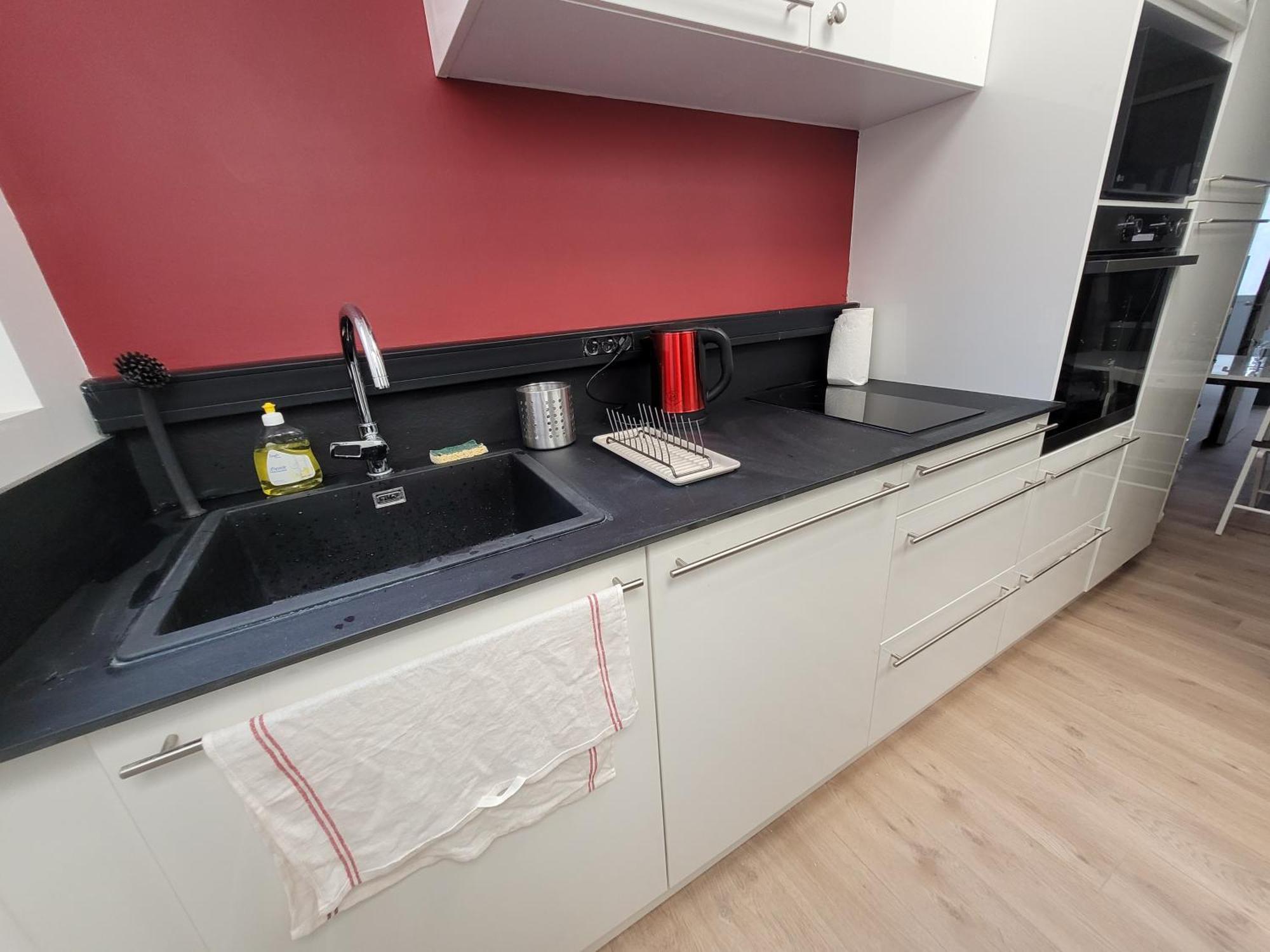 Studio Bien Equipe Au Calme A Montmartre 巴黎 外观 照片